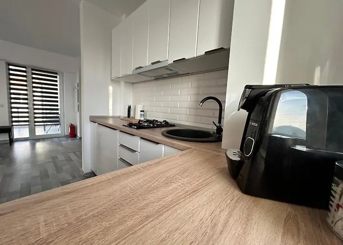 1 Mai - Luxury Park Apartments - Self Check-In - Private Parking - 1